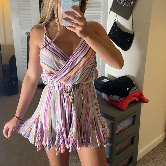 Luxxel romper - Picture 2 of 5